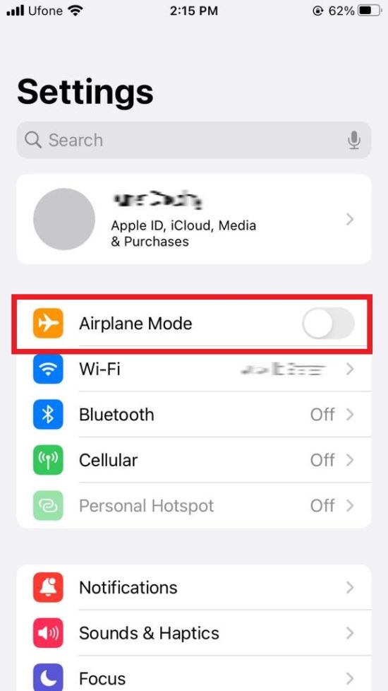 WiFi Privacy Warning on iPhone? Here's the Fix! Saint