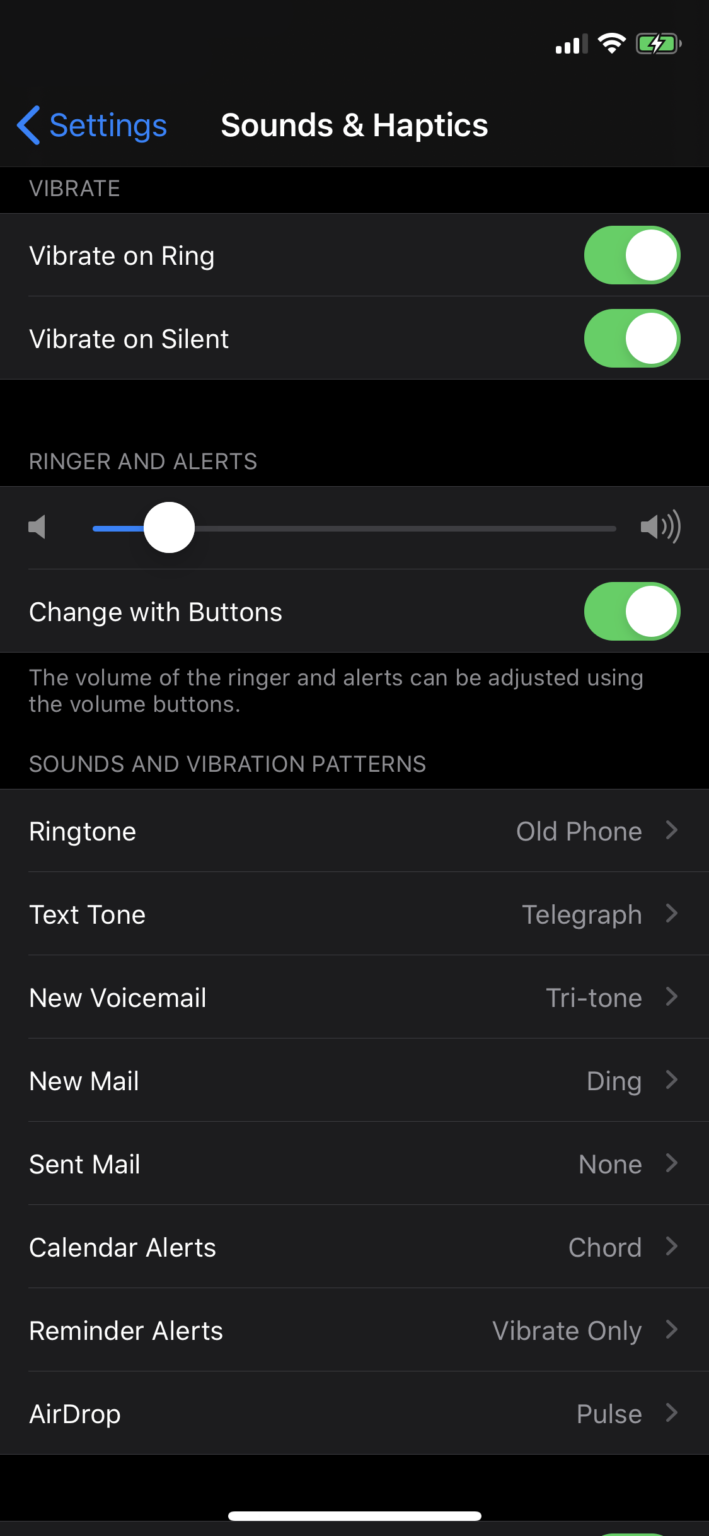 17 Ways to Fix iPhone Stuck in Headphones Mode [2023] Saint